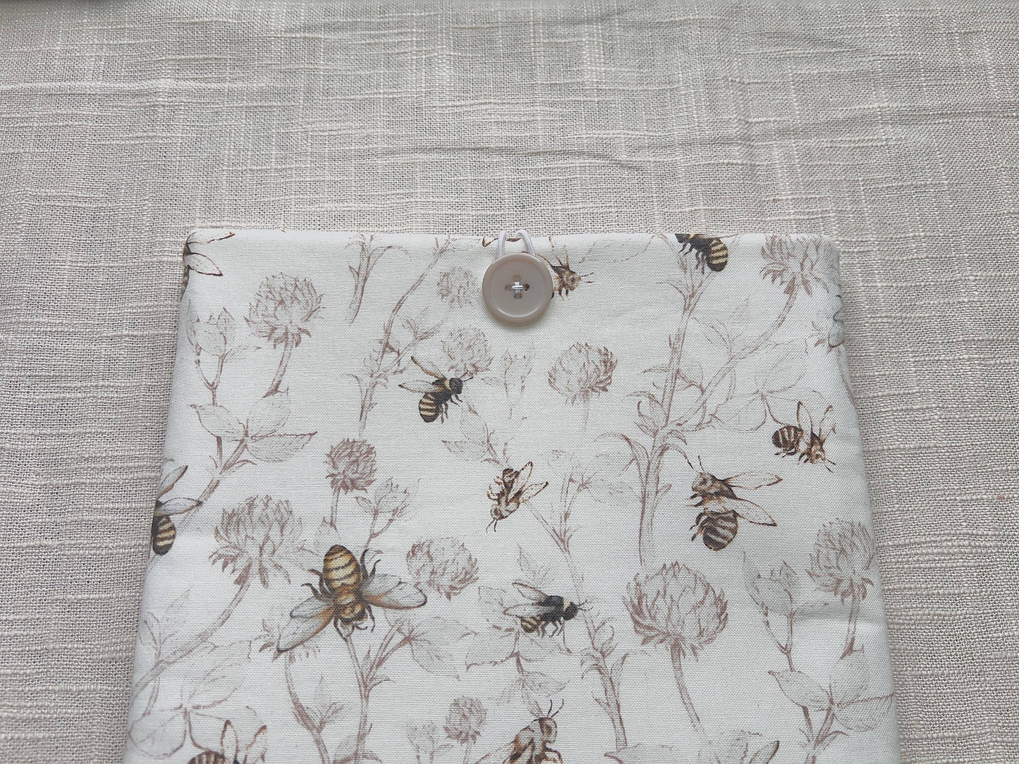 Delicate Bees Padded Book/Tablet Sleeve