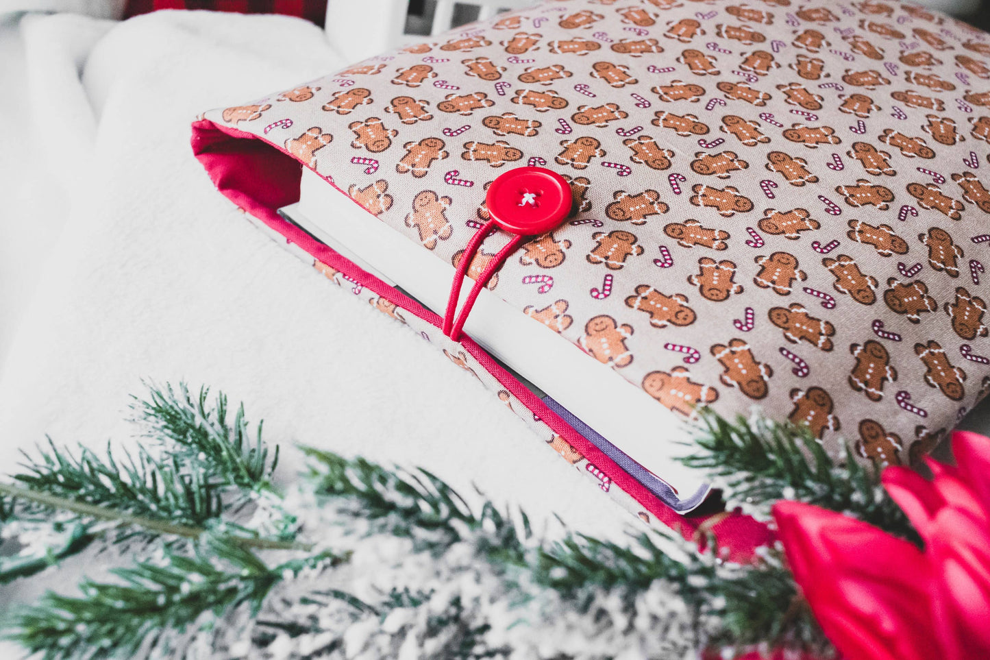 Christmas Gingerbread Candy Cane Padded Book/Tablet Sleeve