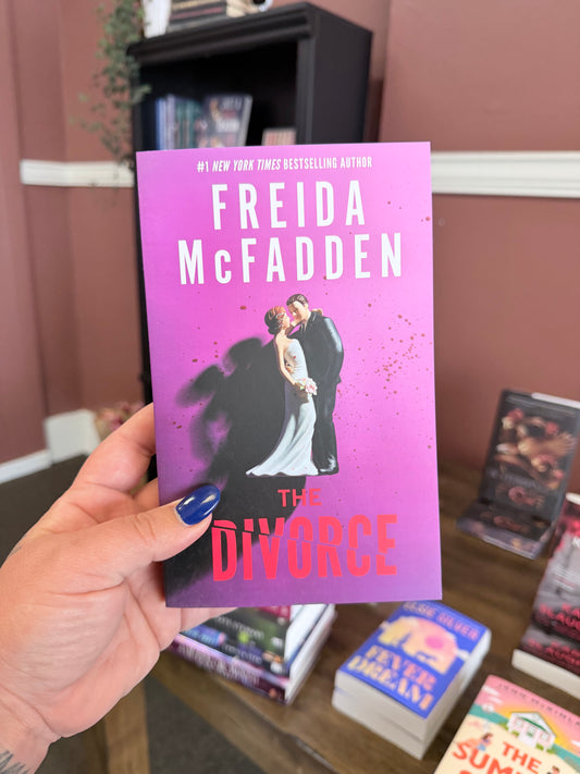 The Divorce by Frieda McFadden